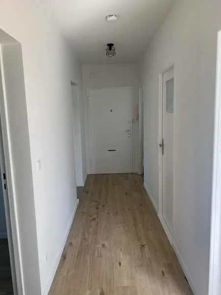 Wohnen mit Charakter: 2,5i-Zimmer-Wohnung in Berlin-Britz — photo 1